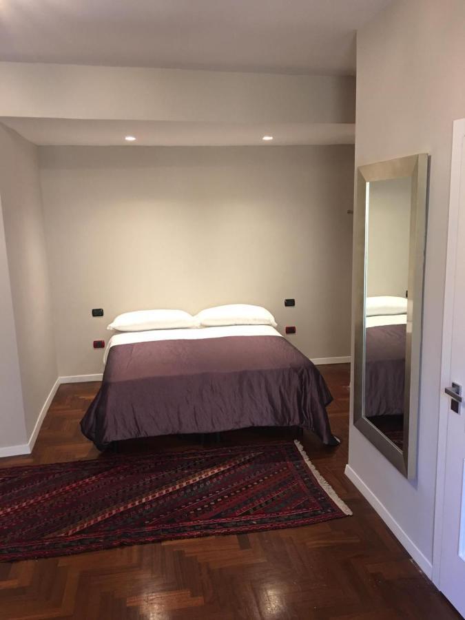 Mh Design Hotel Naples Luaran gambar